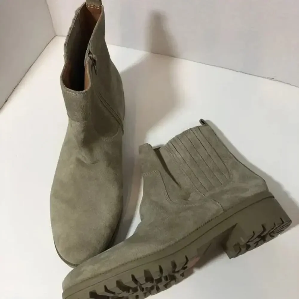 Lucky Brand Women's Tan Suede Boots Size 9.5 Zipper Neutral color - NEW no box